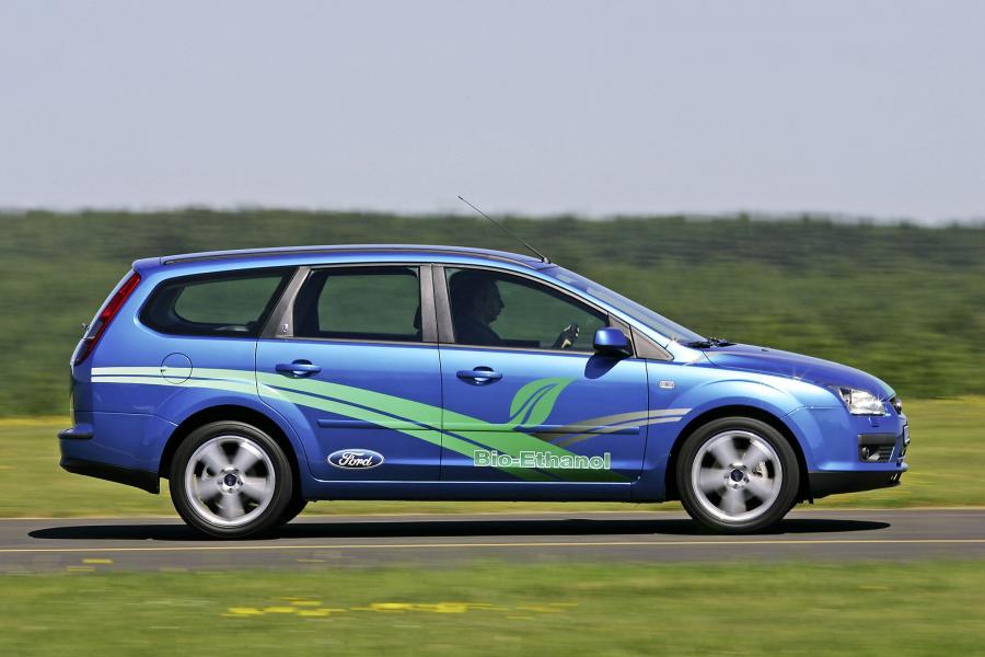  Ford Focus Wagon 2005 года  (фото 18 из 40)
